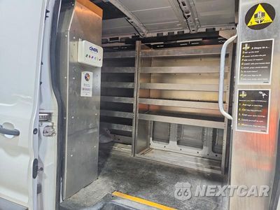 Zdjęcie 11 z 13 samochodu: 2016 FORD TRANSIT T-150 VIN:1FTYE2CM6GKA01893 - miniatura