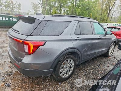 Trzecie zdjęcie samochodu z tyłu: 2026 FORD EXPLORER ACTIVE VIN:1FMUK8DH3TGA30529 - miniatura