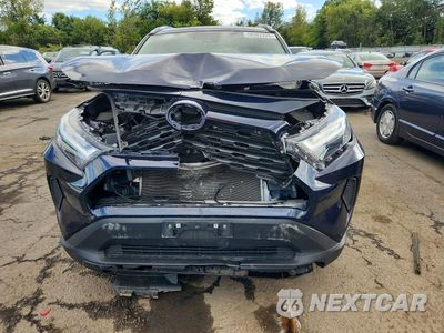 Piąte zdjęcie samochodu w środku: 2025 TOYOTA RAV4 XLE VIN:2T3P1RFVXSW580620 - miniatura