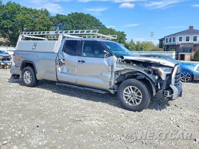 Czwarte zdjęcie samochodu z boku: 2022 TOYOTA TUNDRA DOUBLE CAB SR VIN:5TFLA5GD1NX001799 - miniatura