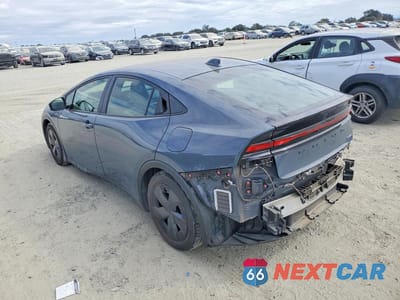 Drugie zdjęcie samochodu z przodu: 2023 TOYOTA PRIUS LE VIN:JTDADABU8P3005311 - miniatura