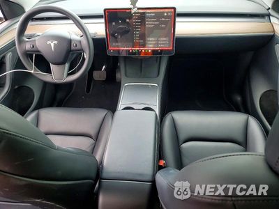 Zdjęcie 8 z 13 samochodu: 2024 TESLA MODEL Y VIN:7SAYGAEE2RF184321 - miniatura