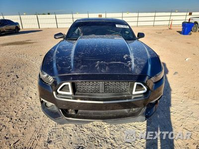 Piąte zdjęcie samochodu w środku: 2017 FORD MUSTANG VIN:1FA6P8THXH5218215 - miniatura