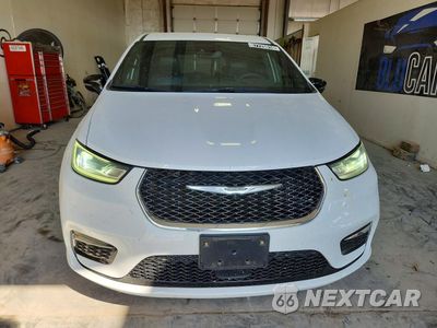 Piąte zdjęcie samochodu w środku: 2025 CHRYSLER PACIFICA SELECT VIN:2C4RC1BG7SR513155 - miniatura