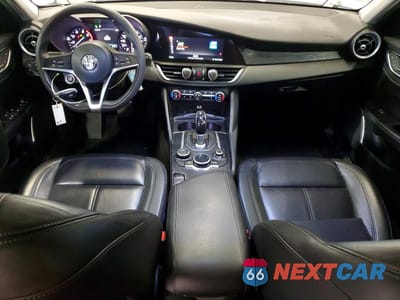 Zdjęcie 8 z 12 samochodu: 2018 ALFA ROMEO GIULIA Q4 VIN:ZARFAEDN6J7597664 - miniatura