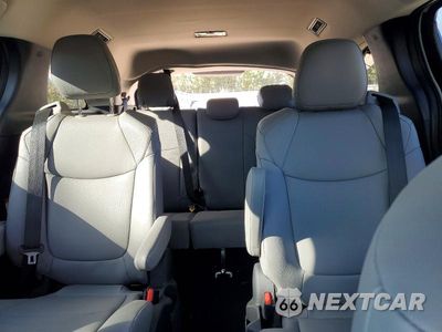 Zdjęcie 10 z 13 samochodu: 2026 TOYOTA SIENNA XLE 7-PASSENGER VIN:5TDYSKFC0TS282426 - miniatura
