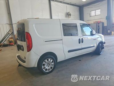 Trzecie zdjęcie samochodu z tyłu: 2019 RAM PROMASTER CITY SLT VIN:ZFBHRFBB3K6M15004 - miniatura
