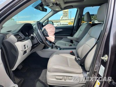 Zdjęcie 7 z 14 samochodu: 2020 HONDA PILOT EXL VIN:5FNYF6H56LB067079 - miniatura