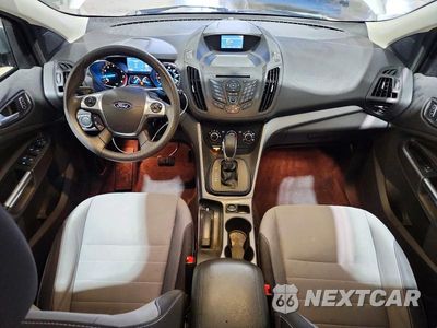 Zdjęcie 8 z 13 samochodu: 2015 FORD ESCAPE SE VIN:1FMCU9G95FUB68076 - miniatura