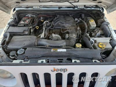 Zdjęcie 11 z 12 samochodu: 2014 JEEP WRANGLER UNLIMITED SPORT VIN:1C4BJWDG0EL125151 - miniatura