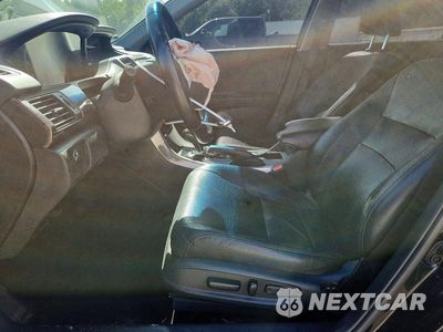 Zdjęcie 7 z 12 samochodu: 2017 HONDA ACCORD EXL VIN:1HGCR2F82HA261634 - miniatura