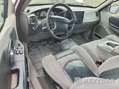 Zdjęcie 8 z 12 samochodu: 2003 FORD F150 SVT LIGHTNING VIN:2FTRF07353CA82925 - miniatura