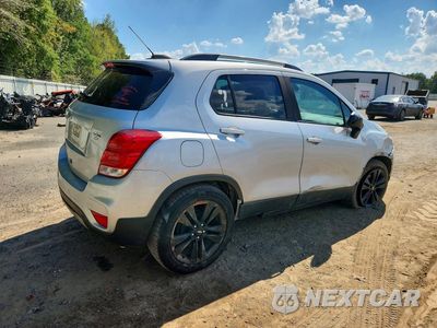 Trzecie zdjęcie samochodu z tyłu: 2020 CHEVROLET TRAX 1LT VIN:3GNCJLSB4LL282720 - miniatura