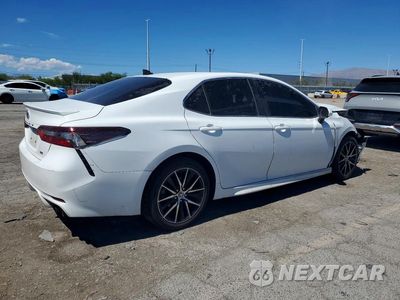 Trzecie zdjęcie samochodu z tyłu: 2021 TOYOTA CAMRY SE VIN:4T1G11AK5MU574587 - miniatura