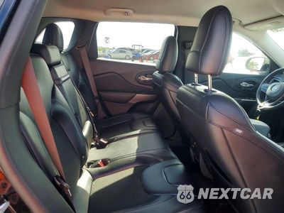 Zdjęcie 11 z 13 samochodu: 2019 JEEP CHEROKEE LATITUDE PLUS VIN:1C4PJLLB6KD160437 - miniatura