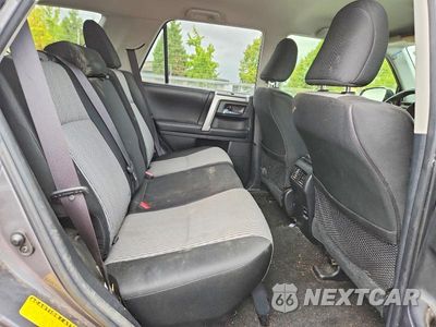 Zdjęcie 11 z 14 samochodu: 2016 TOYOTA 4RUNNER SR5 VIN:JTEBU5JR9G5390824 - miniatura