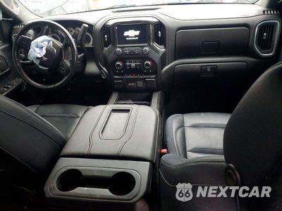 Zdjęcie 8 z 12 samochodu: 2021 CHEVROLET SILVERADO K1500 RST VIN:1GCUYEEL8MZ184308 - miniatura