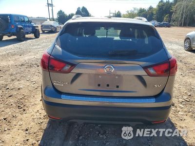 Zdjęcie 6 z 13 samochodu: 2018 NISSAN ROGUE SPORT SV VIN:JN1BJ1CPXJW162322 - miniatura