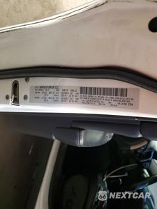 Zdjęcie 13 z 13 samochodu: 2015 JEEP CHEROKEE LATITUDE VIN:1C4PJMCSXFW587376 - miniatura