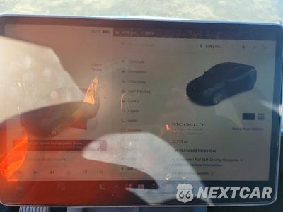 Zdjęcie 9 z 13 samochodu: 2024 TESLA MODEL Y VIN:7SAYGDEE7RF991046 - miniatura
