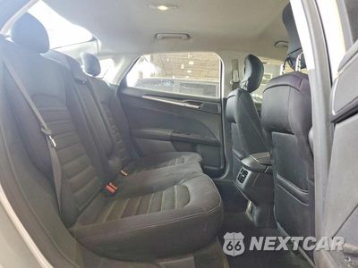Zdjęcie 10 z 12 samochodu: 2014 FORD FUSION SE VIN:1FA6P0HD0E5381846 - miniatura