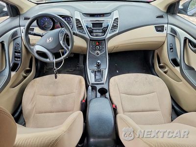 Zdjęcie 8 z 13 samochodu: 2016 HYUNDAI ELANTRA SE VIN:5NPDH4AE8GH718243 - miniatura