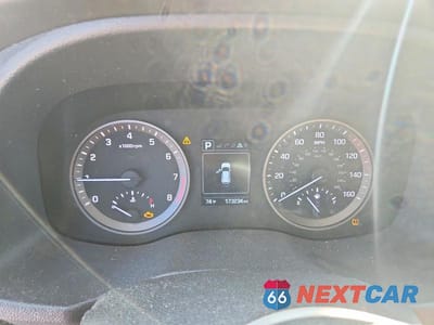 Zdjęcie 9 z 12 samochodu: 2016 HYUNDAI TUCSON LIMITED VIN:KM8J33A28GU162681 - miniatura