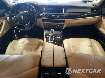 Zdjęcie 8 z 12 samochodu: 2016 BMW 528 XI VIN:WBA5A7C51GG145484 - miniatura