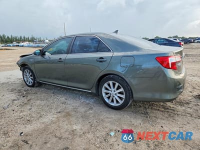 Drugie zdjęcie samochodu z przodu: 2012 TOYOTA CAMRY HYBRID XLE VIN:4T1BD1FK0CU037621 - miniatura
