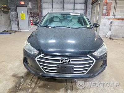 Piąte zdjęcie samochodu w środku: 2017 HYUNDAI ELANTRA SE VIN:5NPD84LF7HH125397 - miniatura