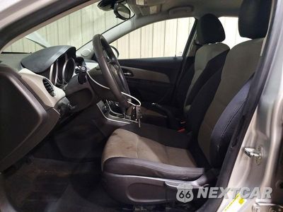 Zdjęcie 7 z 12 samochodu: 2016 CHEVROLET CRUZE LIMITED LS VIN:1G1PC5SG1G7190172 - miniatura