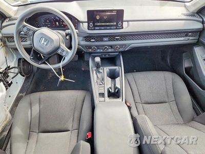 Zdjęcie 8 z 12 samochodu: 2025 HONDA ACCORD SE VIN:1HGCY1F41SA022383 - miniatura