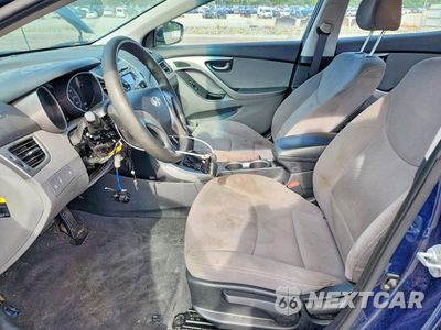 Zdjęcie 7 z 12 samochodu: 2016 HYUNDAI ELANTRA SE VIN:KMHDH4AE7GU492570 - miniatura