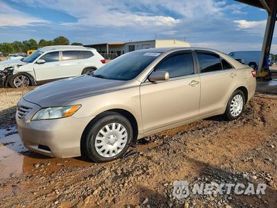 2007 TOYOTA CAMRY LE 4T1BE46K67U504836 - główne zdjęcie licytacji z USA - miniatura