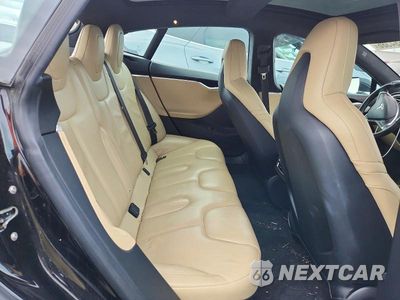 Zdjęcie 10 z 12 samochodu: 2016 TESLA MODEL S VIN:5YJSA1E2XGF143930 - miniatura