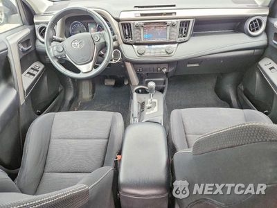 Zdjęcie 8 z 12 samochodu: 2016 TOYOTA RAV4 XLE VIN:2T3RFREV3GW412269 - miniatura