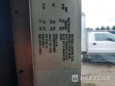 Zdjęcie 13 z 13 samochodu: 2005 FREIGHTLINER CHASSIS M LINE WALK-IN VAN VIN:4UZAANBW55CV06036 - miniatura