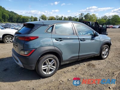 Trzecie zdjęcie samochodu z tyłu: 2022 HYUNDAI KONA SE VIN:KM8K2CAB5NU860220 - miniatura