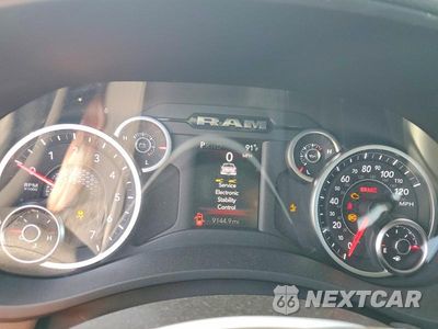 Zdjęcie 9 z 13 samochodu: 2026 RAM 2500 BIG HORN VIN:3C6UR5DJ4TG299376 - miniatura