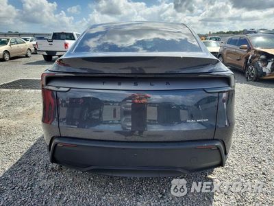 Zdjęcie 6 z 13 samochodu: 2026 TESLA MODEL Y VIN:7SAYGDEE7TA438238 - miniatura