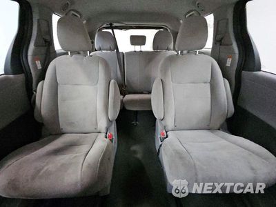 Zdjęcie 10 z 14 samochodu: 2020 TOYOTA SIENNA L VIN:5TDZZ3DC0LS085572 - miniatura