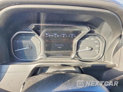 Zdjęcie 9 z 12 samochodu: 2022 GMC SIERRA K2500 DENALI VIN:1GT49REY6NF233637 - miniatura