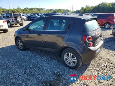 Drugie zdjęcie samochodu z przodu: 2015 CHEVROLET SONIC LT VIN:1G1JC6SG0F4125051 - miniatura