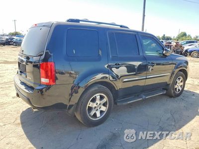 Trzecie zdjęcie samochodu z tyłu: 2011 HONDA PILOT TOURING VIN:5FNYF3H97BB049688 - miniatura