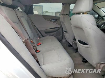 Zdjęcie 10 z 12 samochodu: 2018 CHEVROLET MALIBU LT VIN:1G1ZD5ST0JF212985 - miniatura