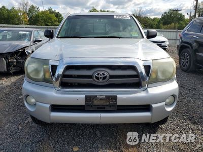 Piąte zdjęcie samochodu w środku: 2009 TOYOTA TACOMA V6 VIN:5TEUU42N59Z633922 - miniatura