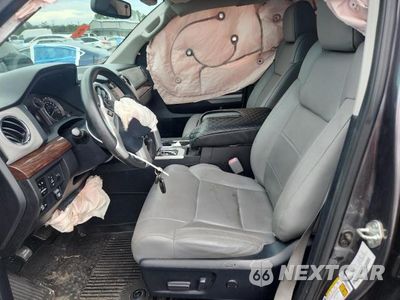 Zdjęcie 7 z 12 samochodu: 2014 TOYOTA TUNDRA DOUBLE CAB LIMITED VIN:5TFBW5F14EX374002 - miniatura