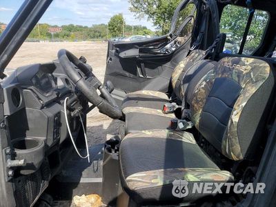 Piąte zdjęcie samochodu w środku: 2023 POLARIS RANGER CREW XP 1000 UTILITY VEHICLE VIN:4XARSY991P8071163 - miniatura