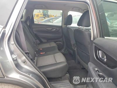 Zdjęcie 11 z 14 samochodu: 2017 NISSAN ROGUE SV VIN:KNMAT2MV8HP549087 - miniatura