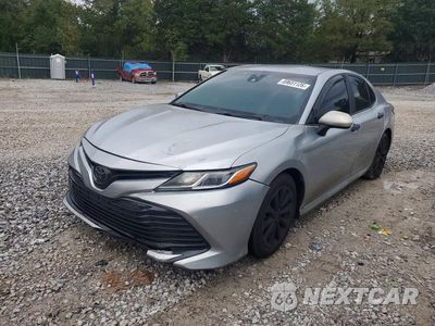 2018 TOYOTA CAMRY LE 4T1B11HK7JU547449 - główne zdjęcie licytacji z USA - miniatura
